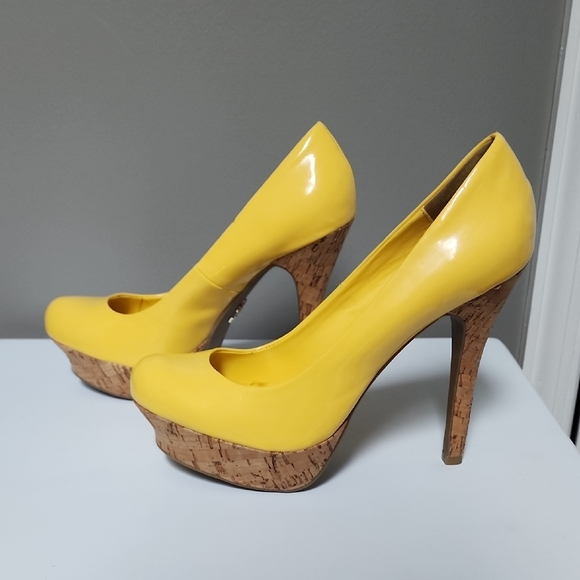 Yellow Platform Pumps - Picture 9 of 11